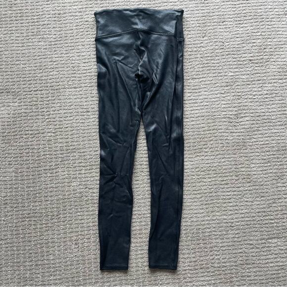 Spanx Pebble Faux Leather Leggings in Black Size M - Picture 7 of 7